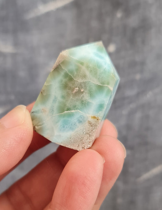 Larimar Point