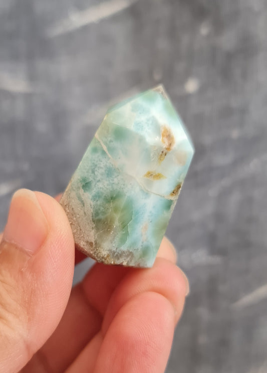 Larimar Point
