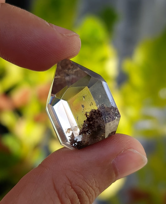 Lodolite Point AAA Garden Quartz