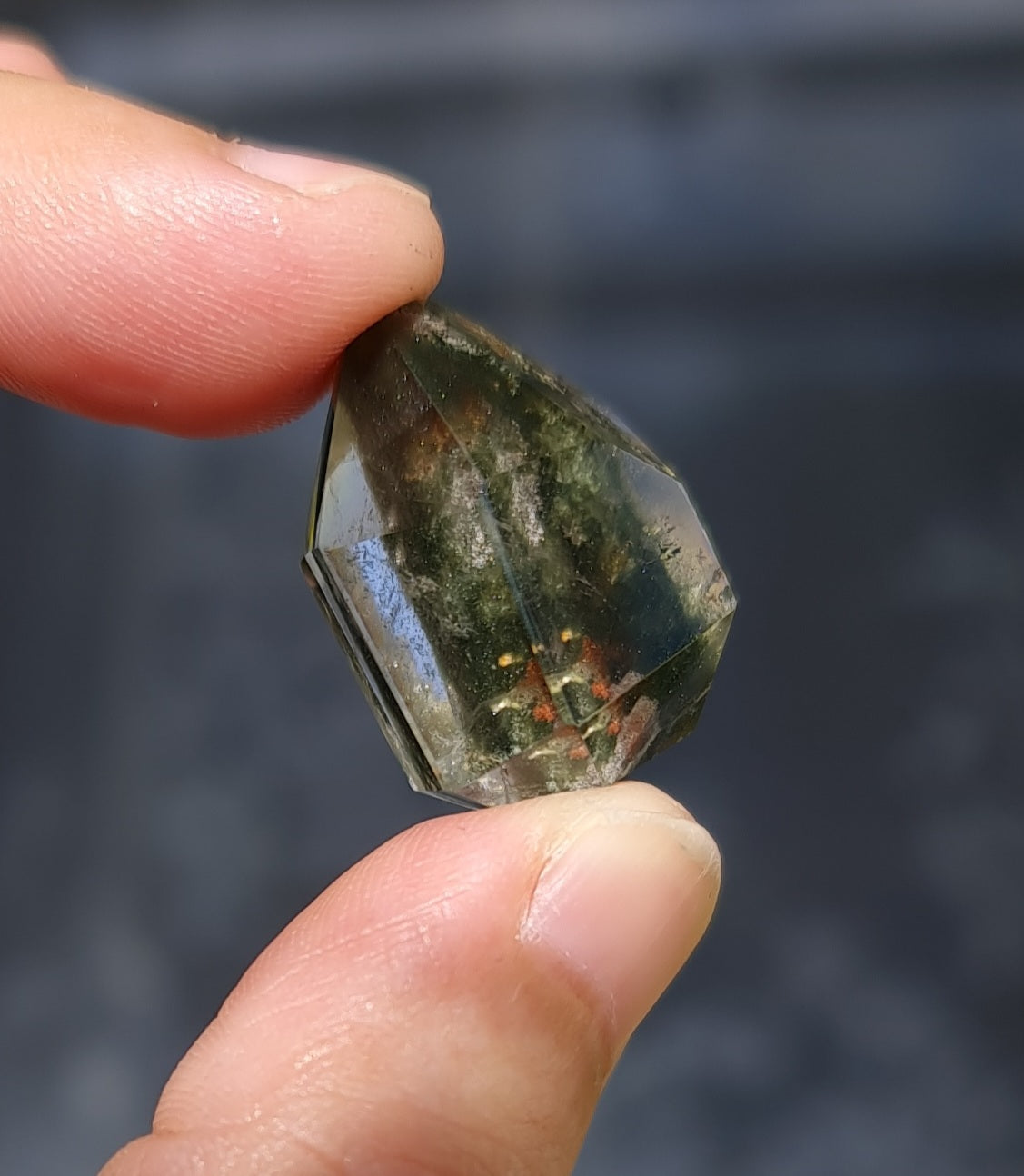 Lodolite Point AAA Garden Quartz