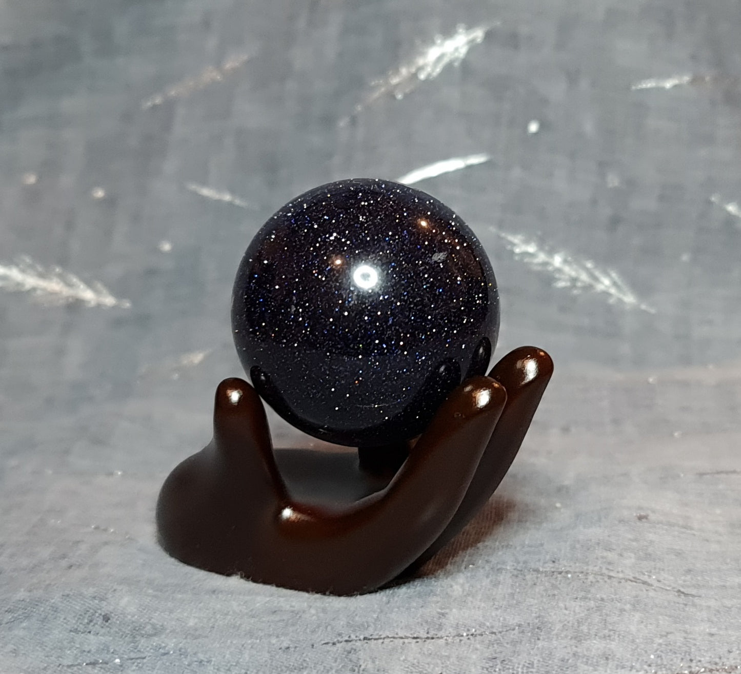 Hand Sphere Stand - Small