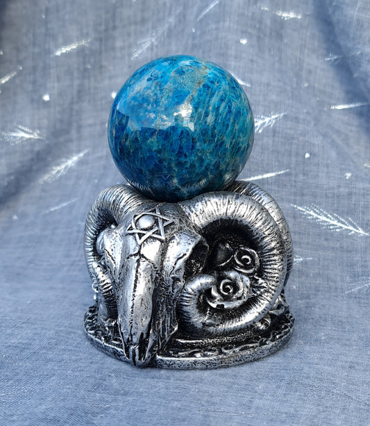 Goat Skull Sphere Stand - Silver