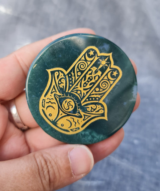 Etched Moss Agate Disc - Hamsa