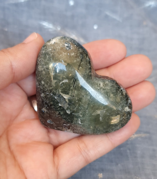 Prehnite Heart