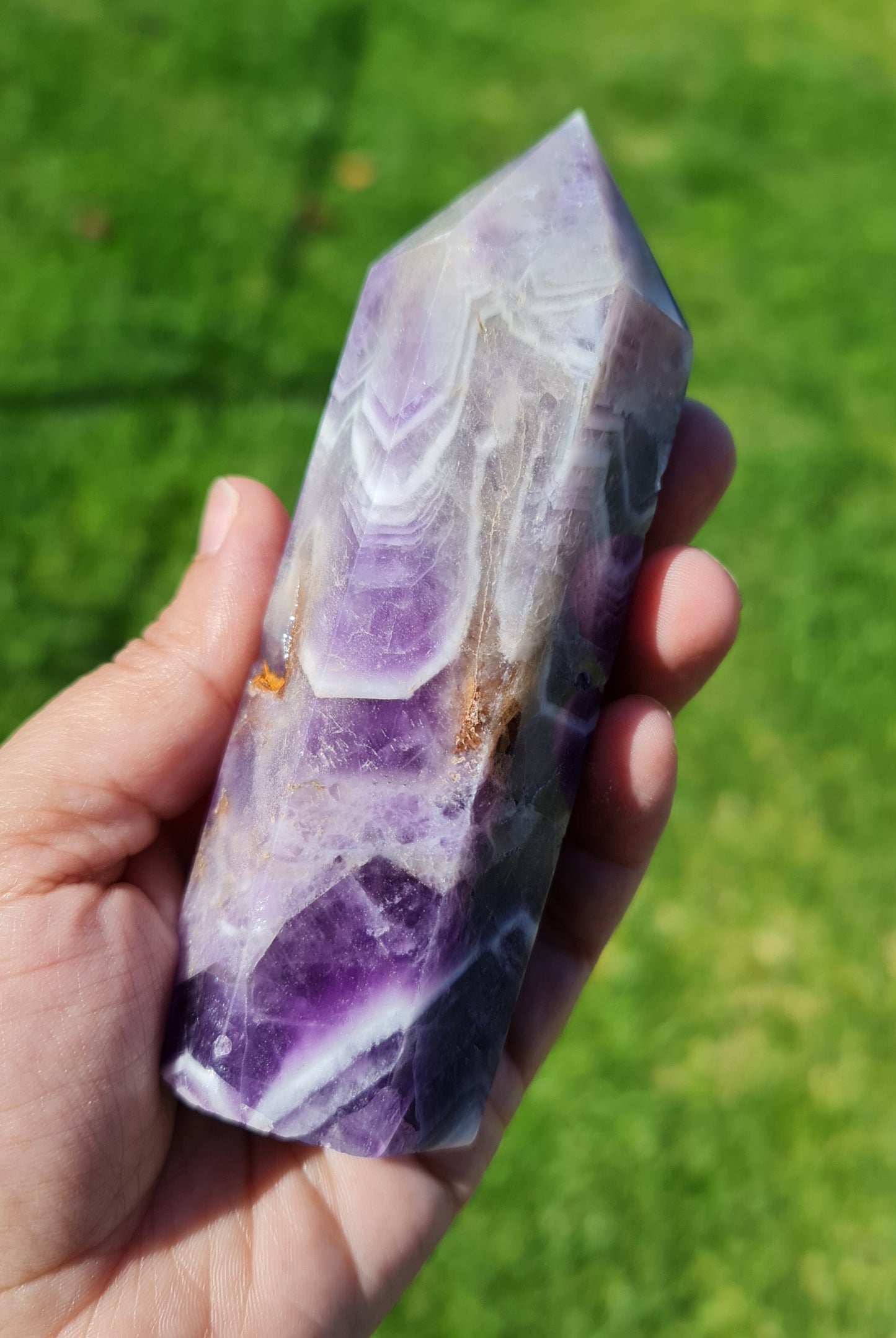 Chevron Amethyst Point