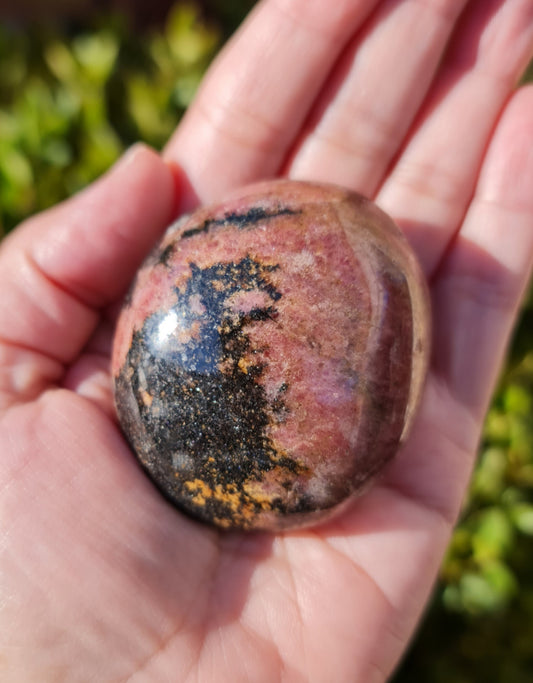 Rhodonite Palmstone