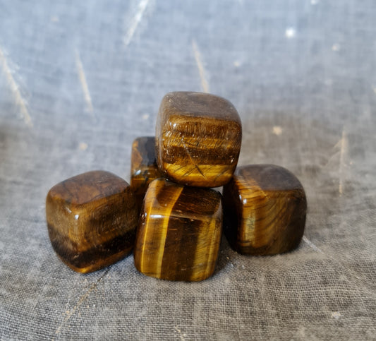 Tiger's Eye Cube
