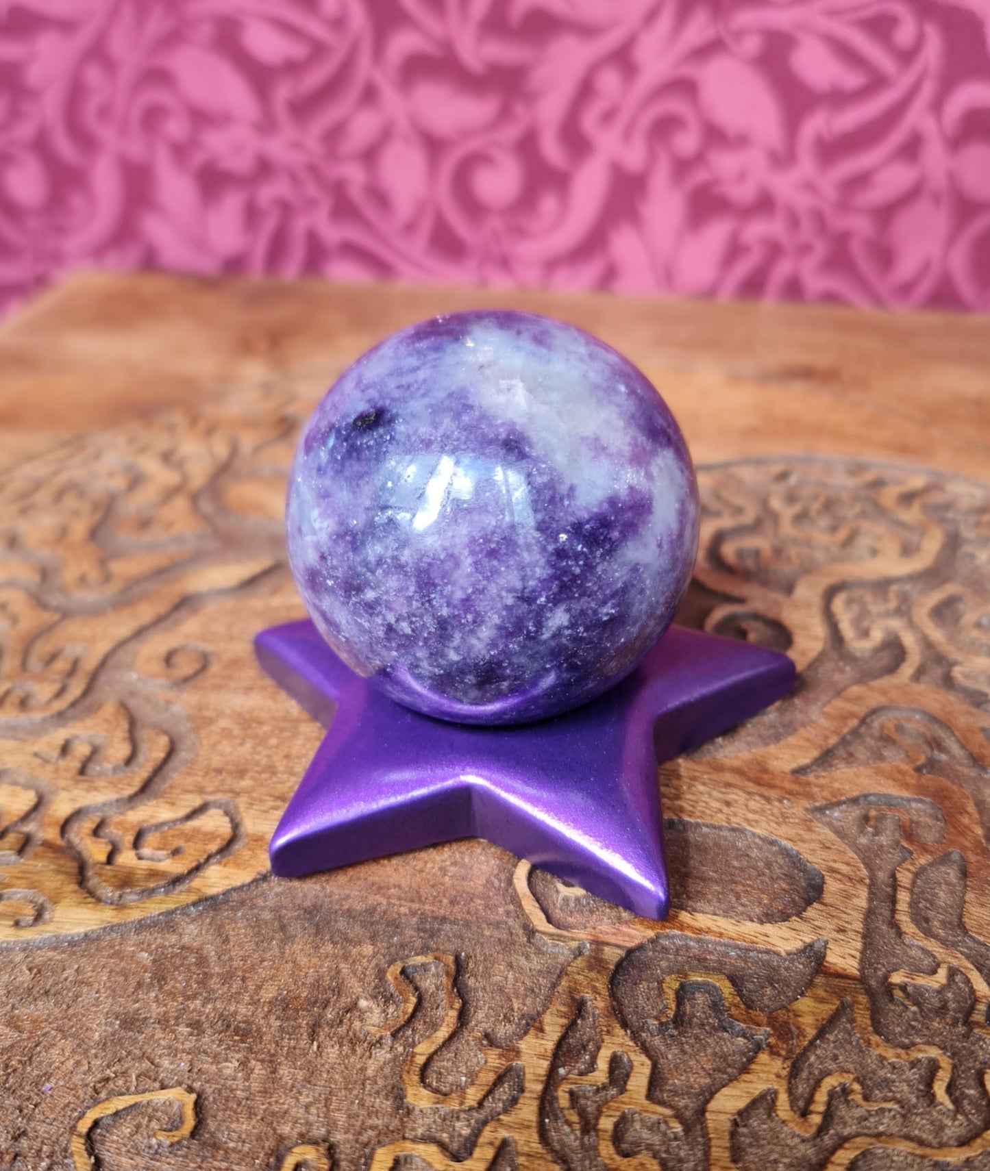 Resin Star Sphere Stand - Purple