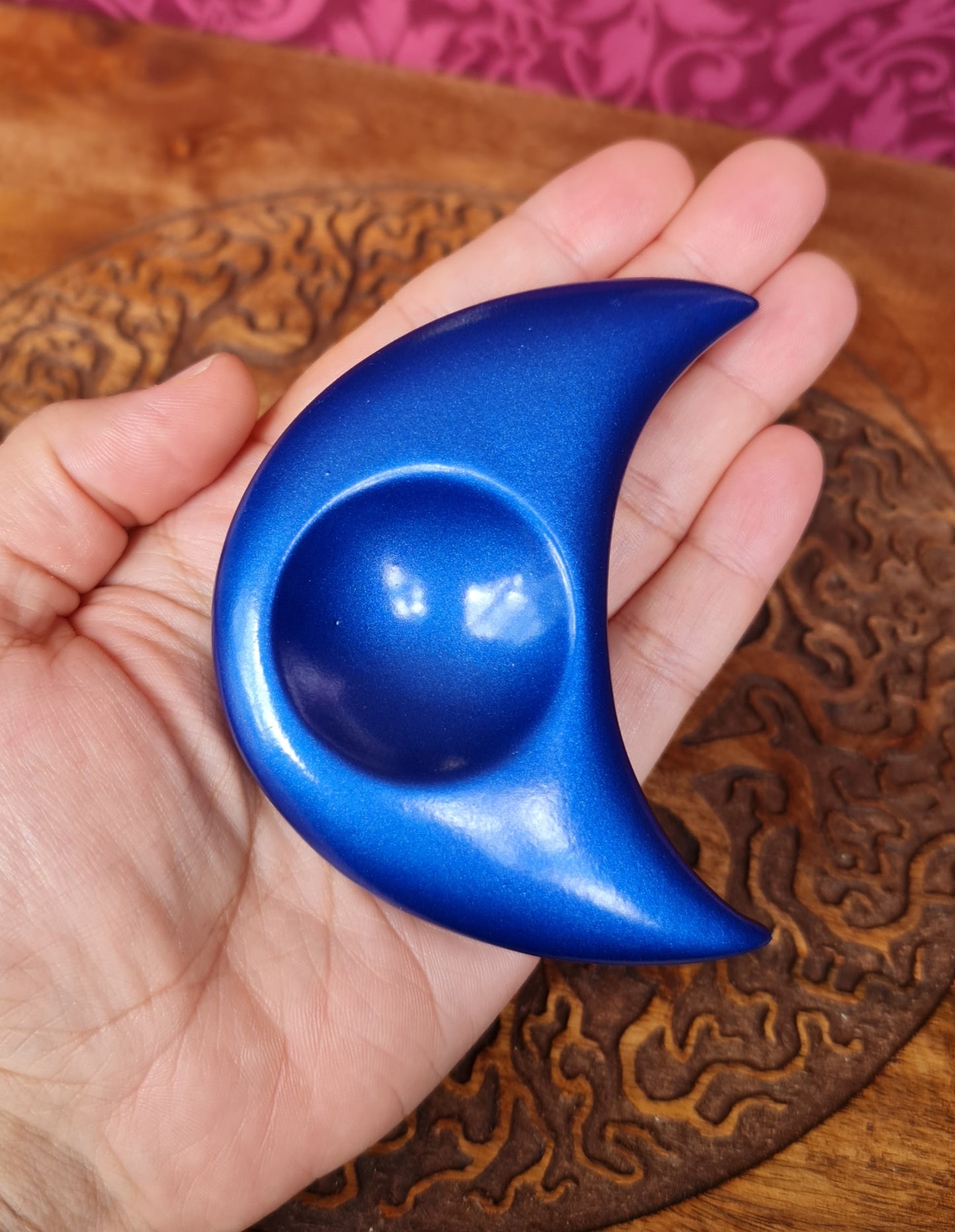 Resin Moon Sphere Stand - Blue