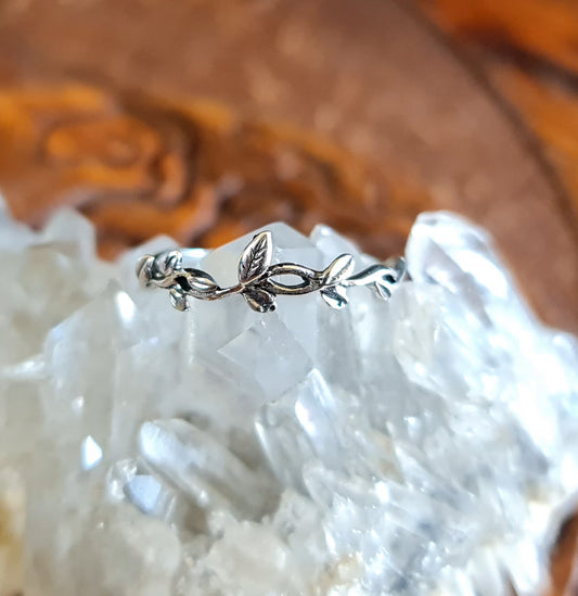 Sterling Silver Leaf Ring