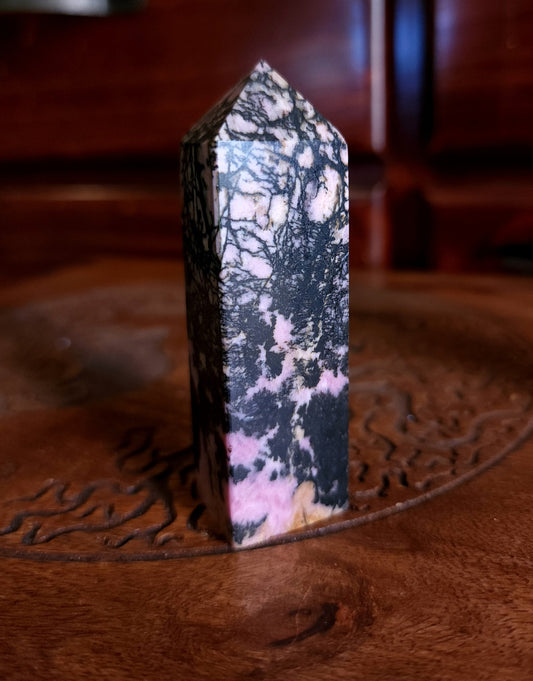 Rhodonite Point