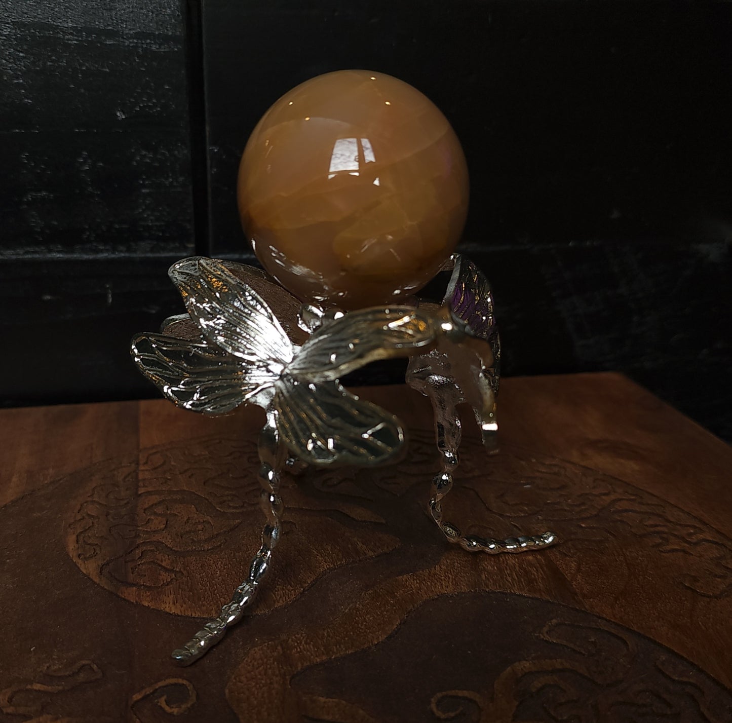 Dragonfly Sphere Stand - Silver