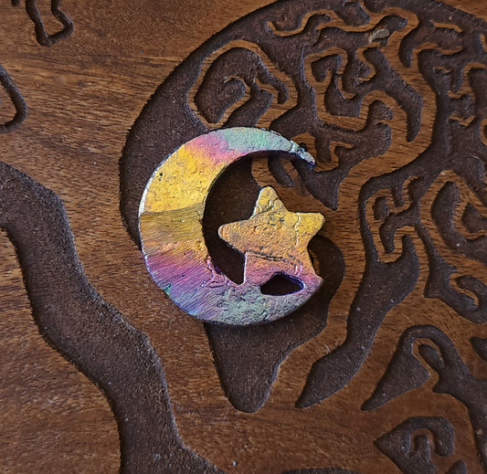 Bismuth Moon & Star Carving