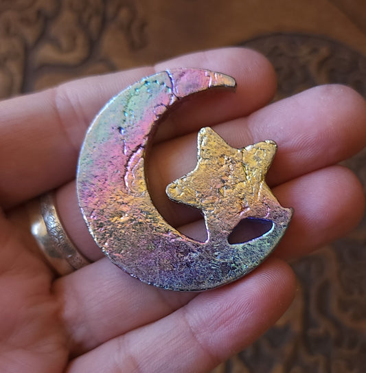Bismuth Moon & Star Carving