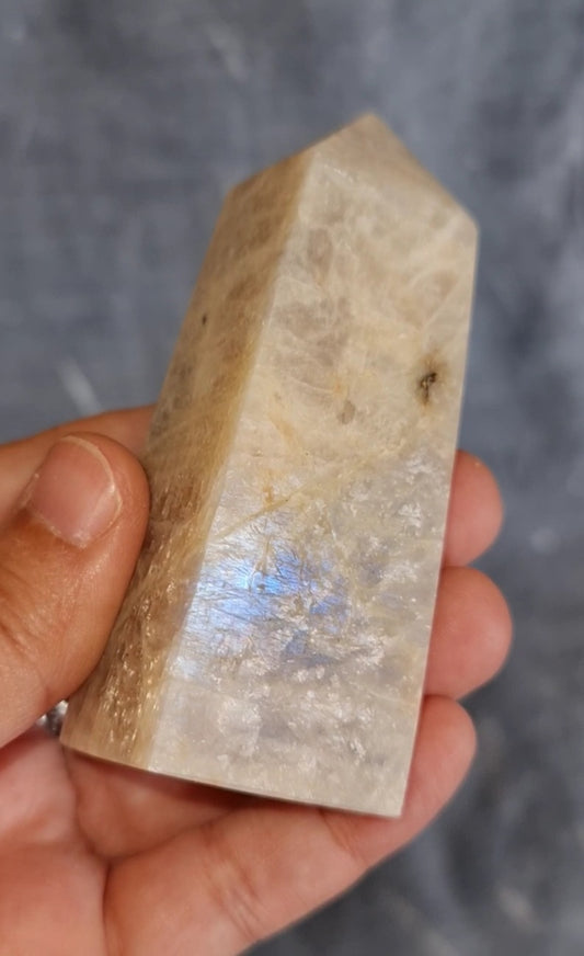 Belomorite - Blue Flash Moonstone Point
